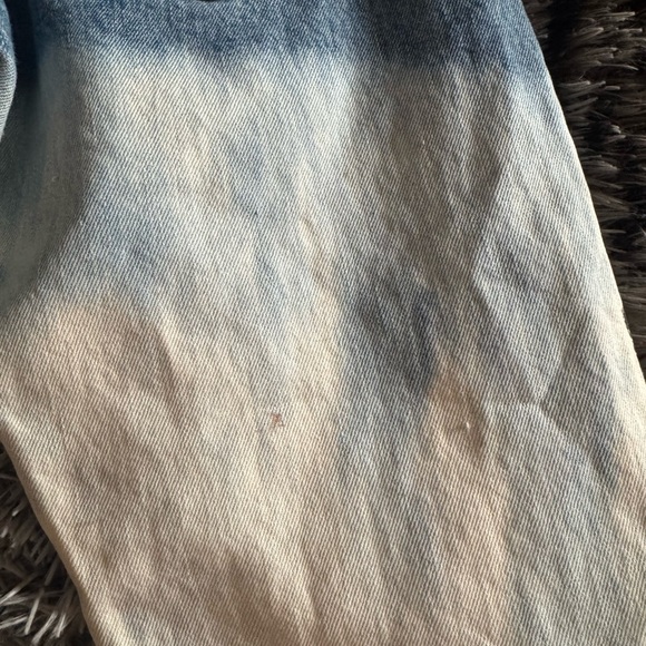 Levi’s Vintage 2004 Women’s Custom Bleached Painted 501’s Size 28​ - Picture 14 of 14